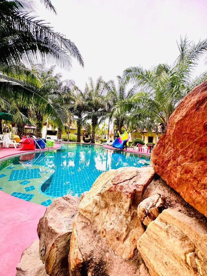 P.P. Rest Pattaya Hotel Ban Huai Yai Exterior photo